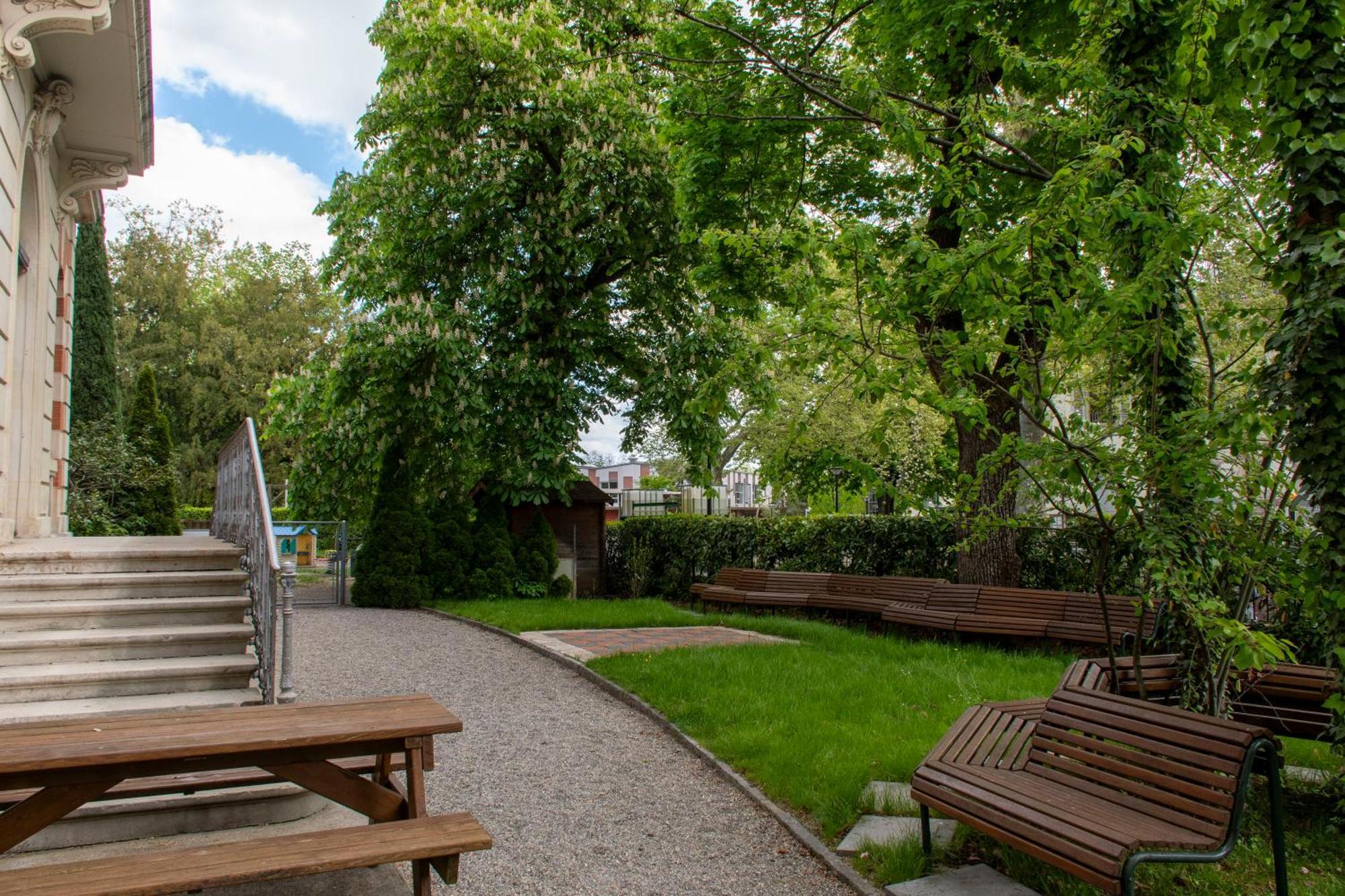 Geneva Hostel Exterior foto